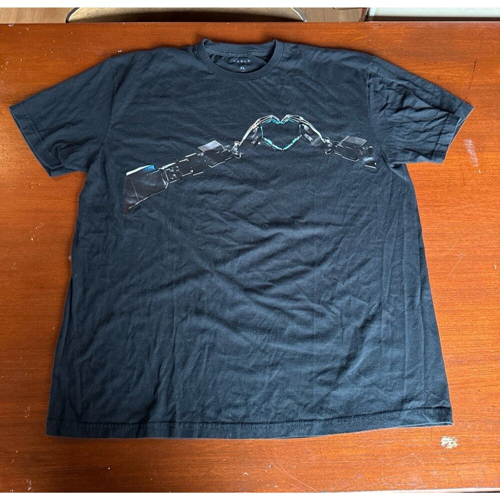 TESLA AI DAY 2022 Black  PROMO T-Shirt with Robot Heart Graphic
